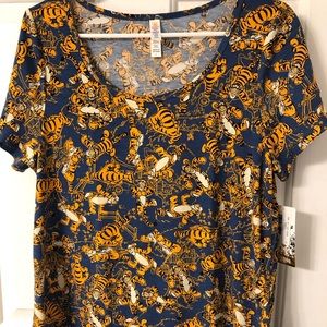 Disney Lularoe Tigger Classic Tee